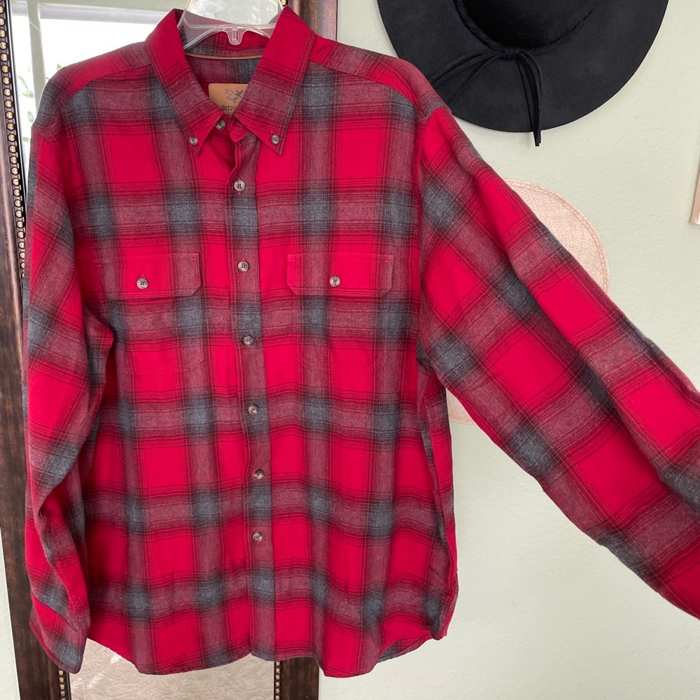 Men’s Outdoor Life NWOT Cotton Red Gray and Black Flannel Shirt - Picture 2 of 9